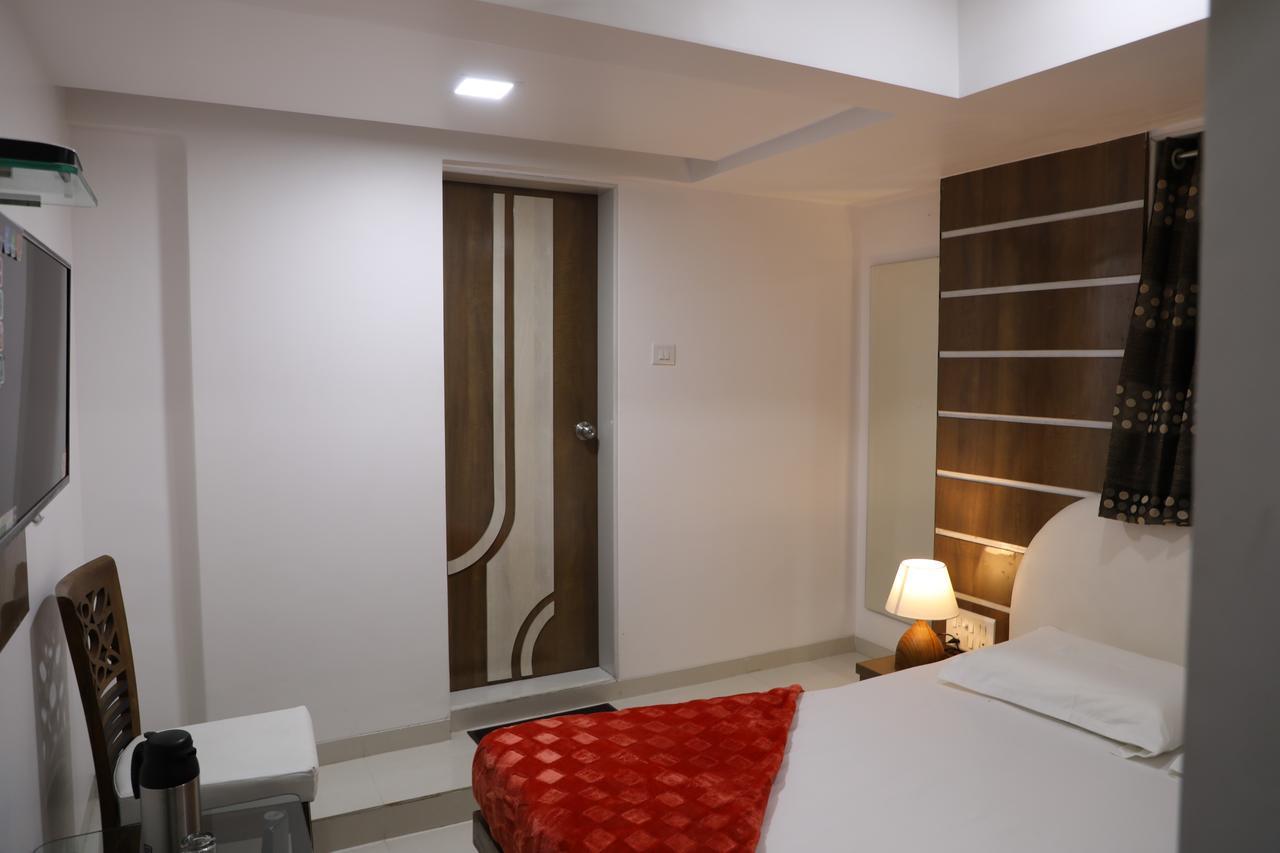Hotel Fantacee Navi Mumbai Exterior photo